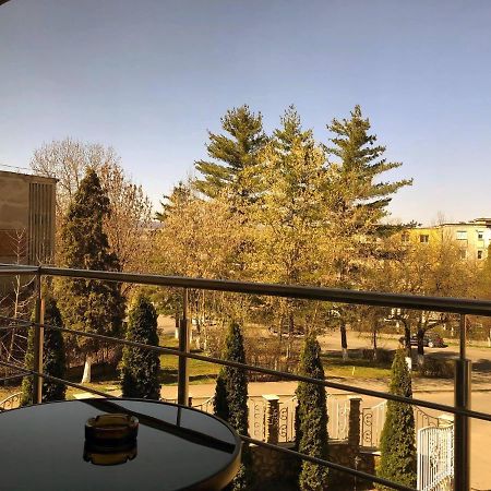 Hotel Gorunul Хунедоара Екстер'єр фото