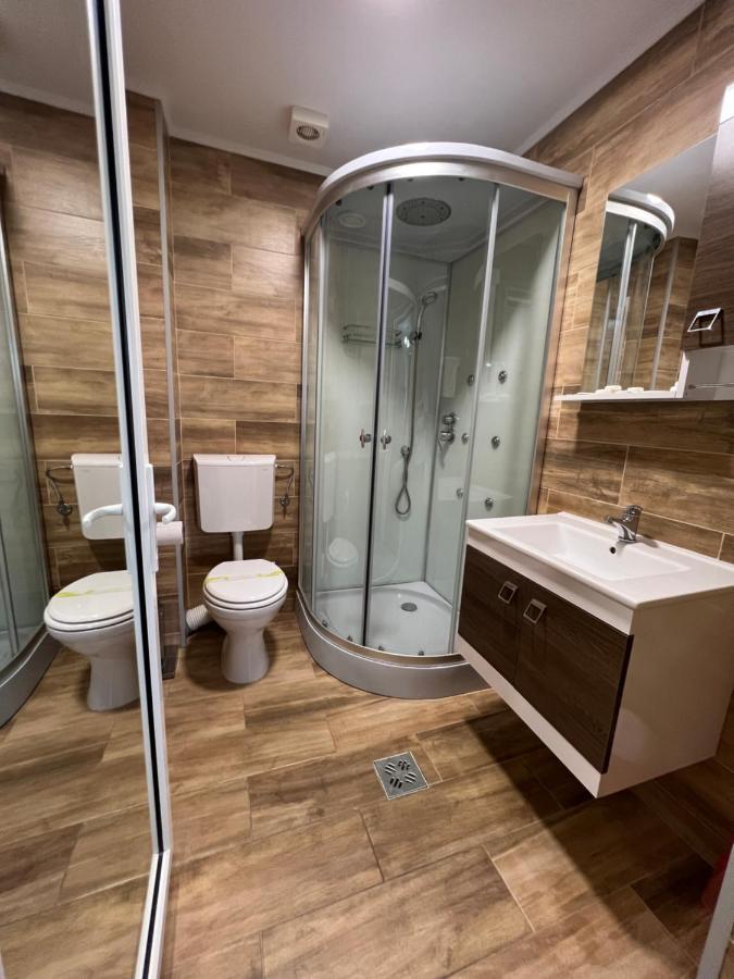 Hotel Gorunul Хунедоара Екстер'єр фото